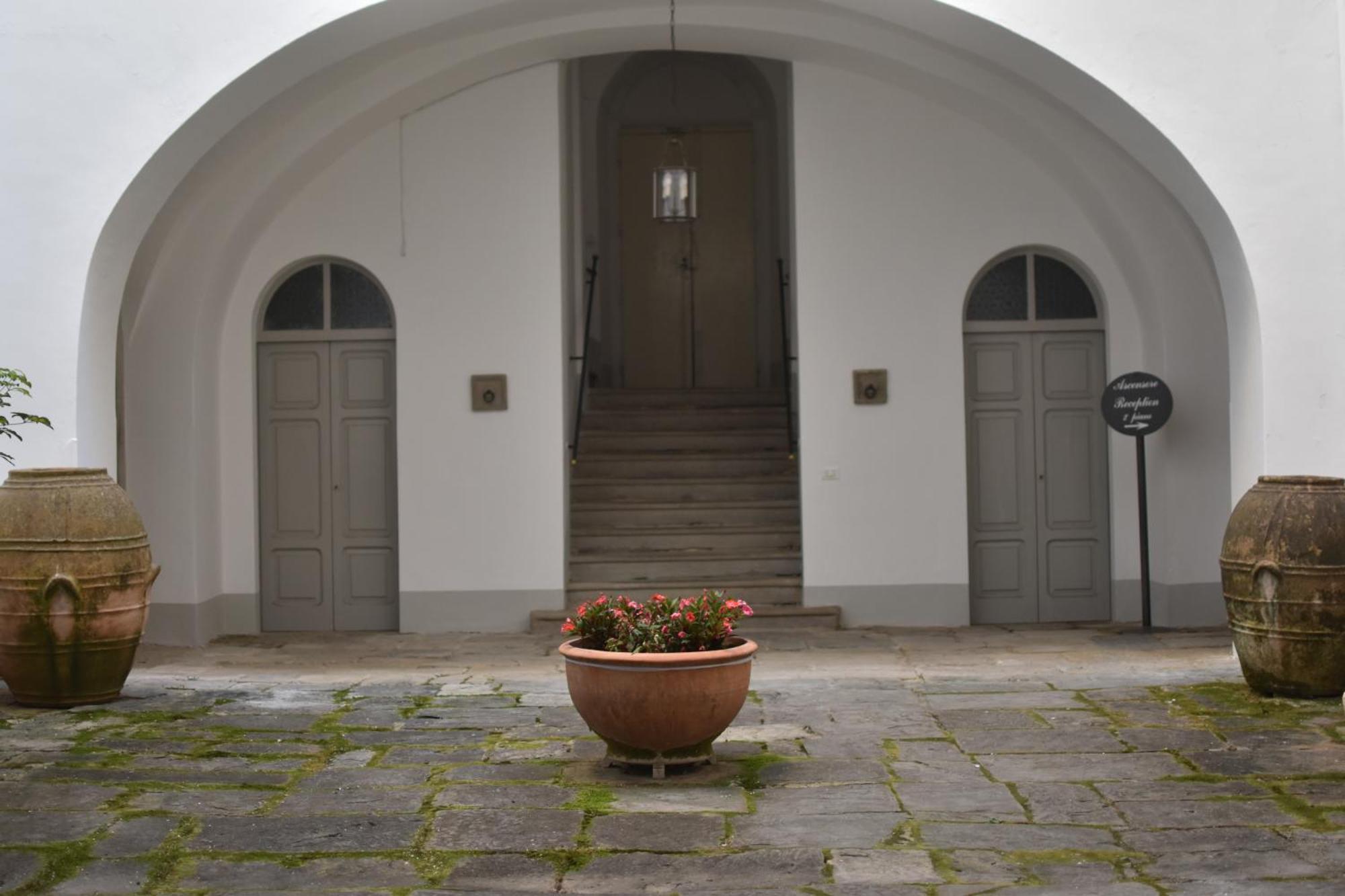 Bed and Breakfast Palazzo Albini Albanella Exterior foto