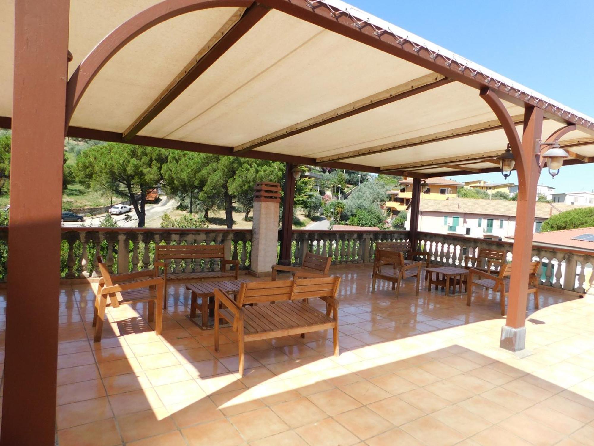 Bed and Breakfast Palazzo Albini Albanella Exterior foto